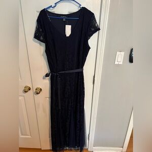 Chic Navy Lace Maxi Dress